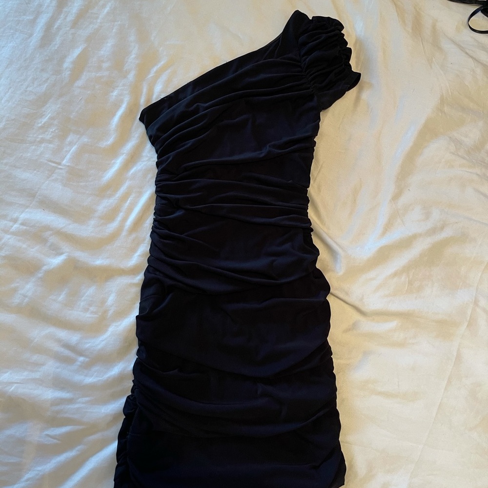 Forever 21- One Shoulder Dress sz Small